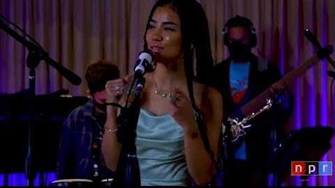 Jhené Aiko Tiny Desk Performance - Do Better Blue