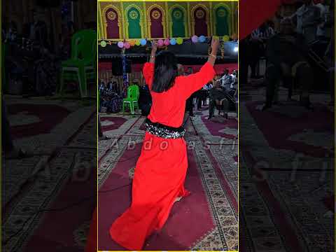 الشيخة فراشة محيحة مع اخريصة