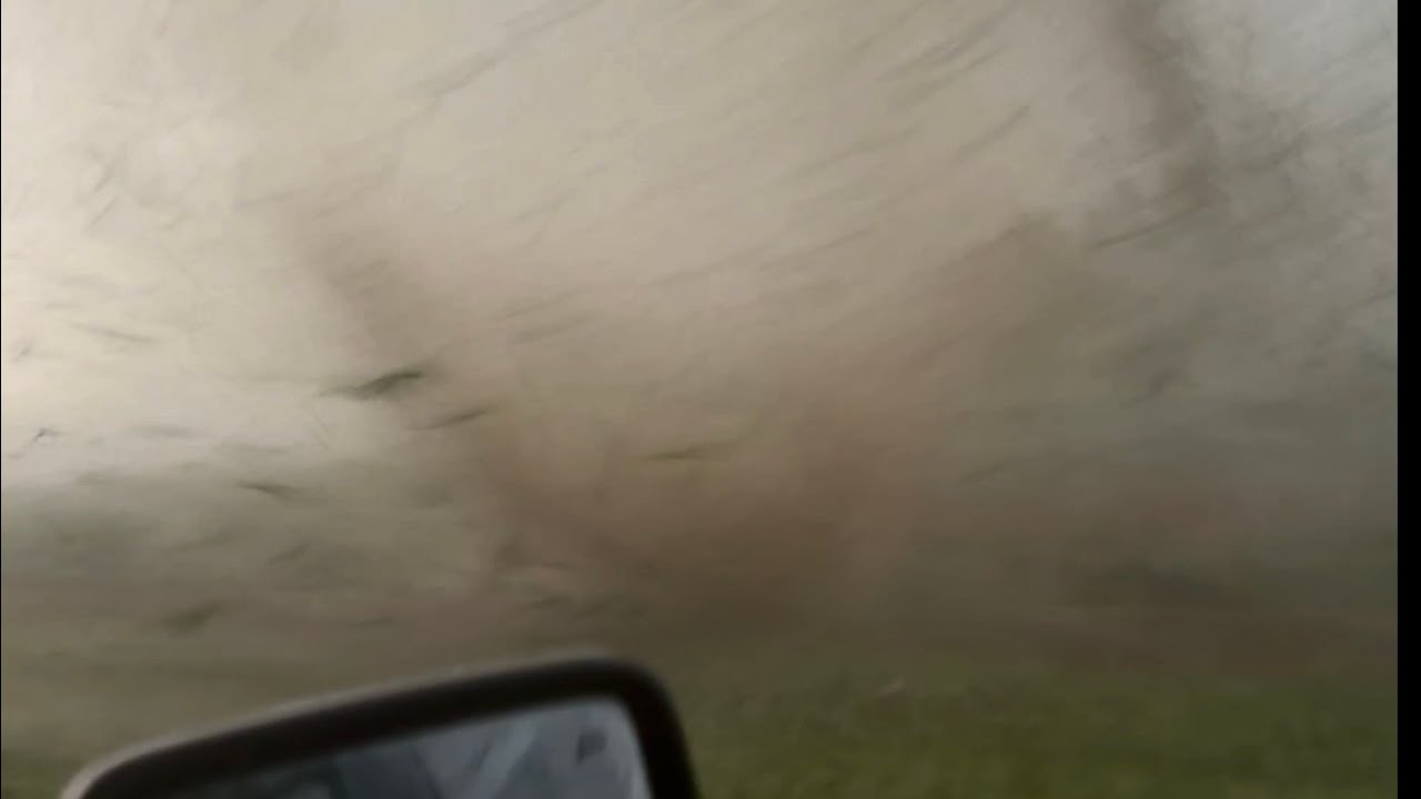 VIOLENT #TORNADO SPINS DOMINATOR 3 360 degrees 200 mph winds
