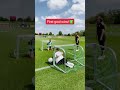 Fußballchallenge mit Linda Dallmann aus der Frauennationalmannschaft 💪 #shorts #fussball #soccer