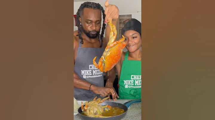 How to make Egusi soup &  pounded yam 😊🤤