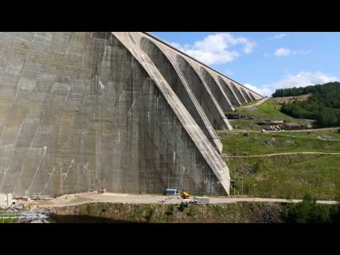 Visitez Hydro-Québec et les grands barrages hydroélectriques