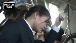 My Sister Take Tokyo train during rush hour (JAPAN BUS VLOG) 15