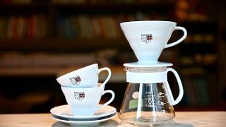 [手沖咖啡教學] HARIO 雲朵有田燒咖啡杯V60 2-4人份陶瓷濾杯 ...