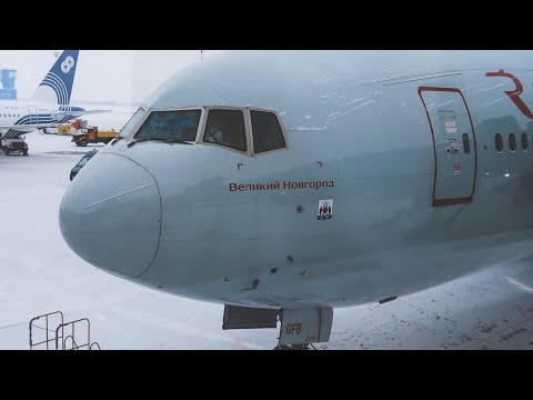 Video: Voinko tarkistaa matkatavarani verkossa American Airlinesin kautta?