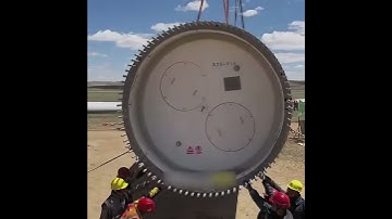 How Construction workers installing a wind turbine: wind turbine tutorial