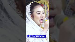 Niken Salindry langgam Anggenteni #sinden #campursari #wayangkulit #nikensalindry #javaneseculture