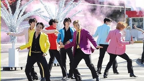 BTS Stop Traffic To Film Scenes For Guest Appearance On The James Corden Show