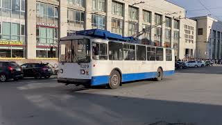 Троллейбус ЗиУ 682 в Петербурге/ Trolley ZiU 682 in St. Petersburg