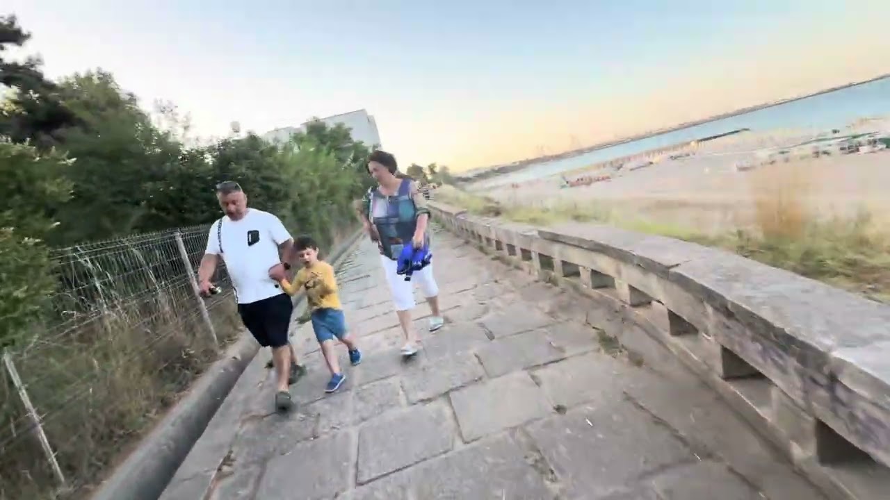 Eforie Nord 2025 Faleza veche Acapulco Bâlci Nostalgie trandafiri