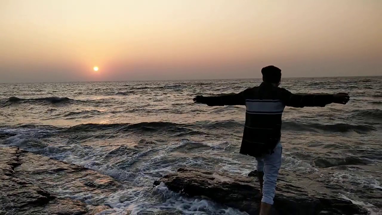 Bandra Beach - YouTube