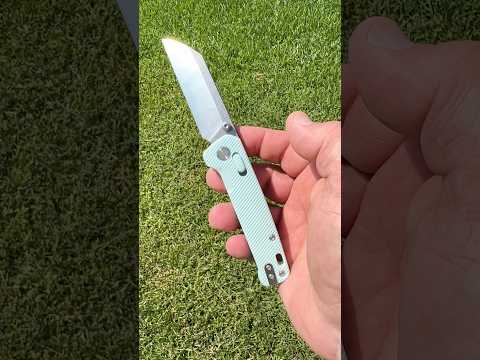 My wonderful Wharncliffe Wednesday knife is my QSP Glyde Lock Penguin… a great super budget choice