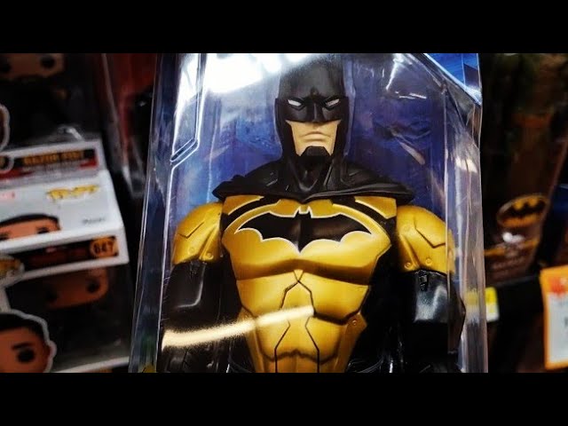 Batman Dorado Attack Tech Spin Master - YouTube