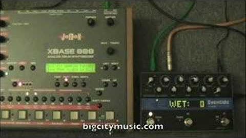 Jomox XBase888 with Eventide TimeFactor Delay