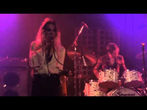 Wild Belle - Another Girl - live Metro Chicago 10-26-2013