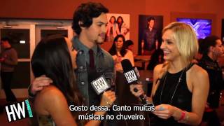 Alex & Sierra para HollyWire - One Direction (Legendado)