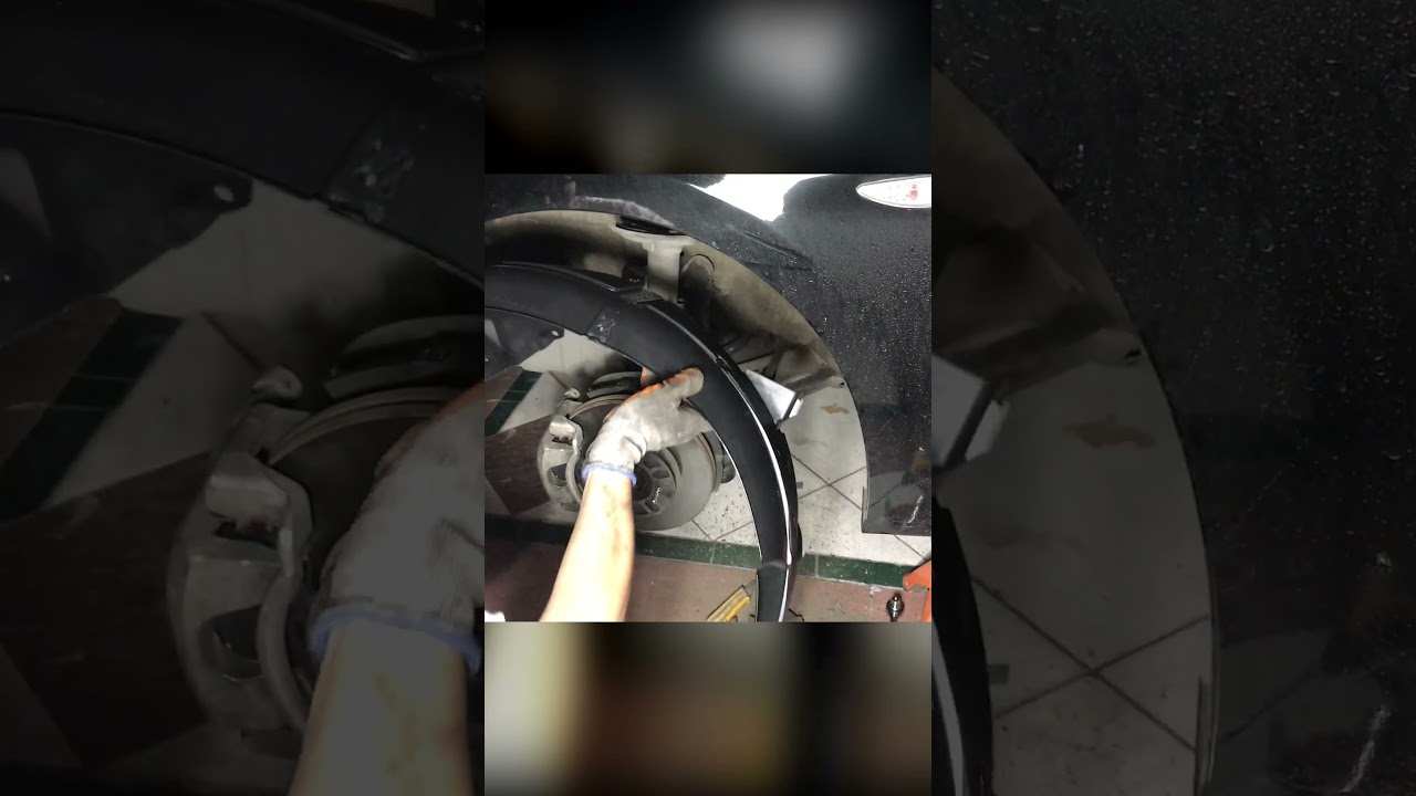 Hyundai Accent Fender Liner replacement