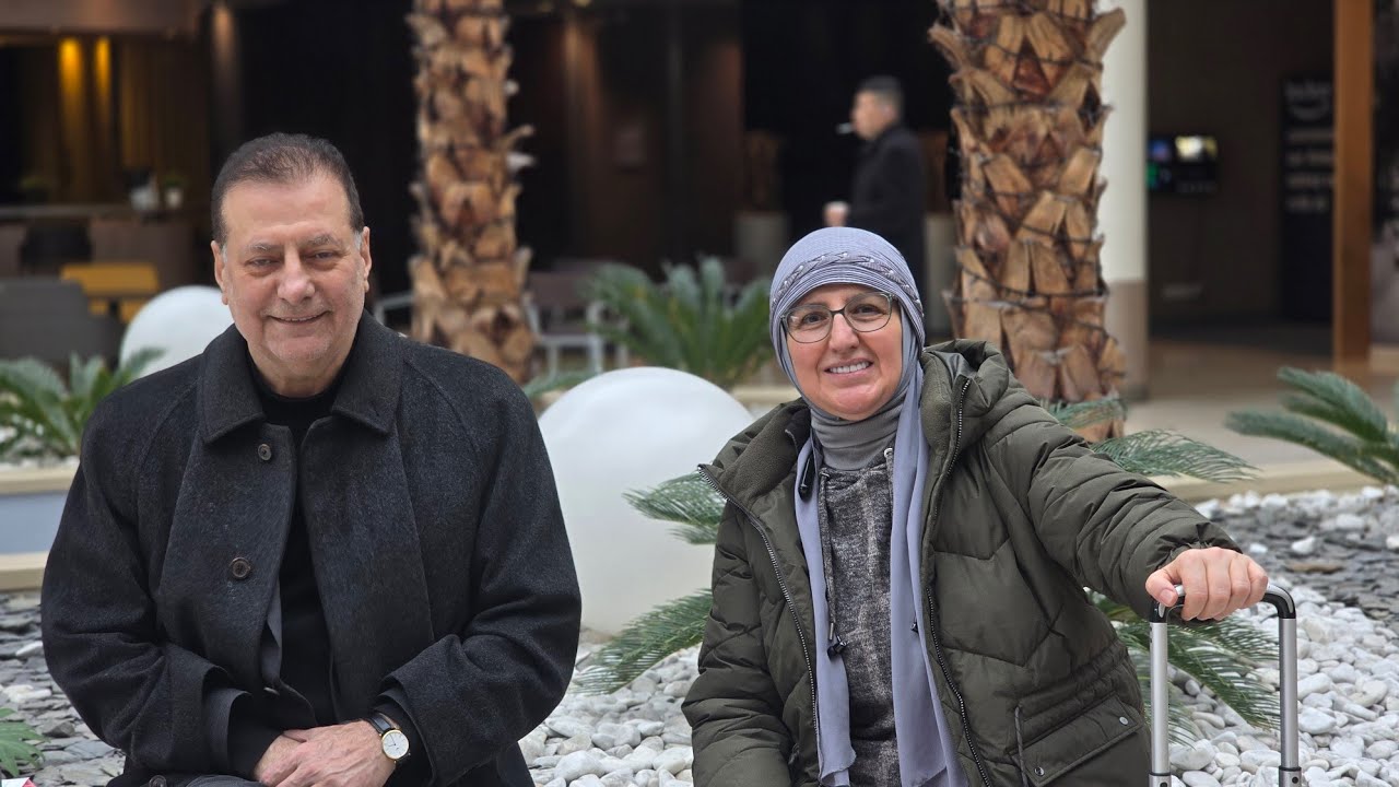 من مطار شارل ديغول باريس اديش وجهي حلو على المعارضة الايرانية؟