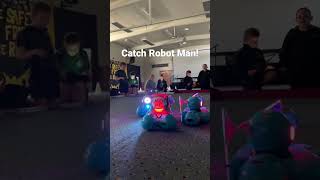 Dash Robot Chasey! Who can catch Robotman? screenshot 4