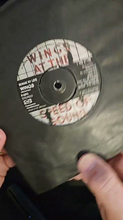 #vinyloftheday dari koleksi saya. Hari ini - Wings -