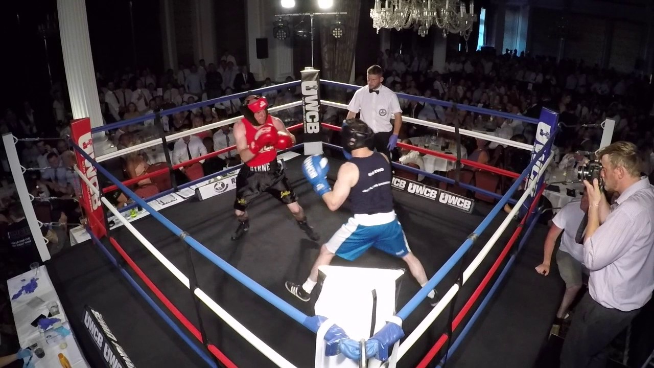 Ultra White Collar Boxing | Harrogate | Neily Byrne VS Smitho - YouTube