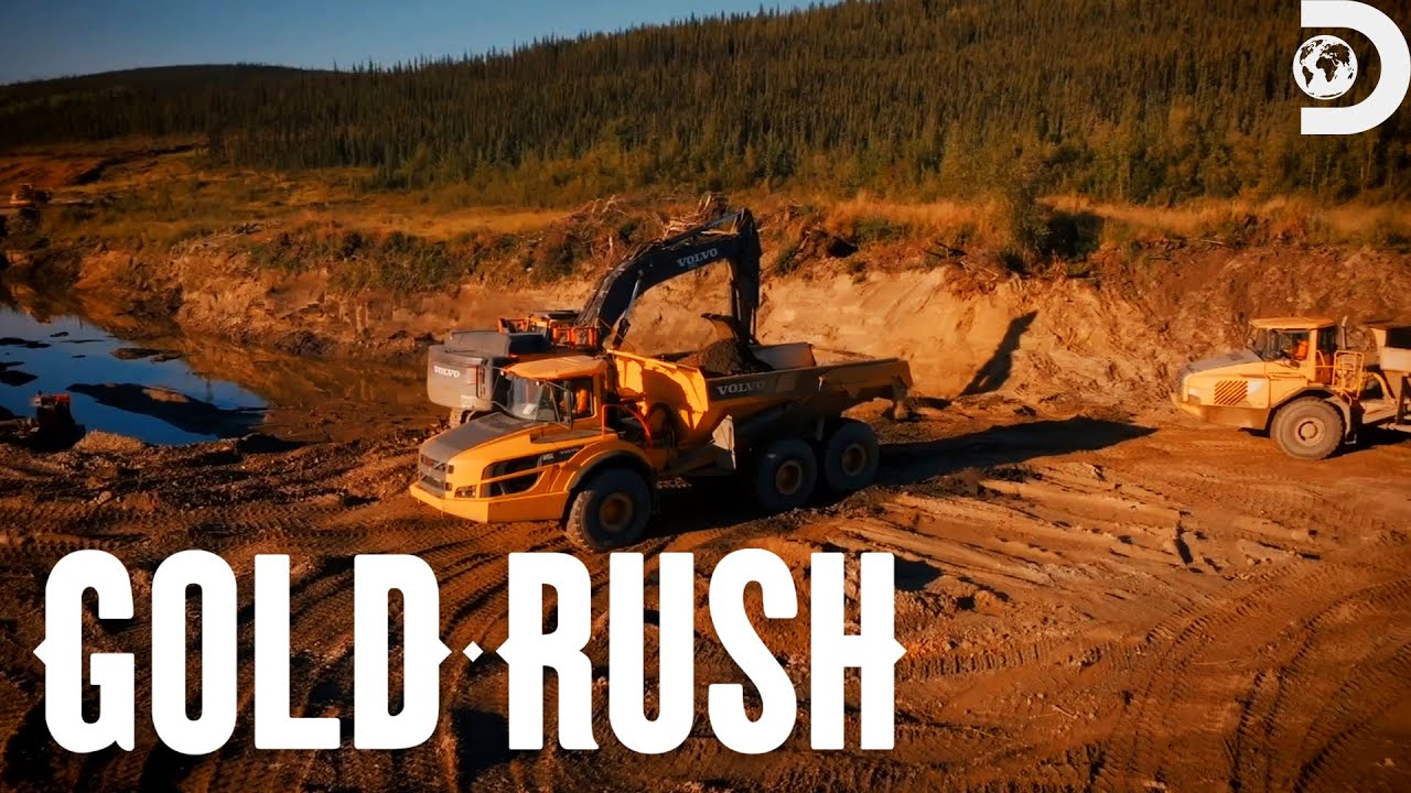 Film backdrop image for A 25-Mile Gamble: Will This Excavator Bucket Fit? (2025)