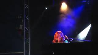 Tori Amos - Star Whisperer, live in Luxembourg, 04-10-2011