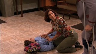 Icarly - Freddie Gets Hurt And Lewbert Gets Beat Up