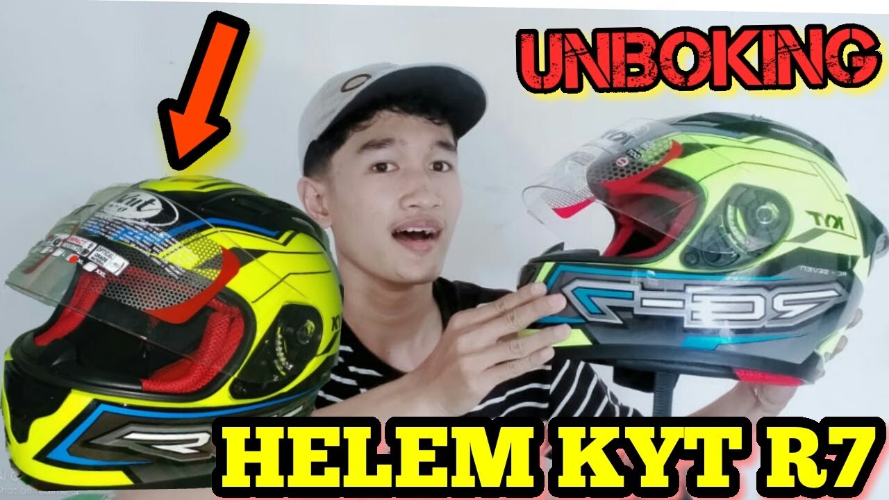 UNBOXING HELM KYT FULLFACE R7 - YouTube