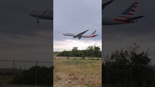 American Airlines 777-223(ER) Landing to runway 22L/Flight AA199 from MXP to JFK