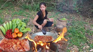 Pork salad spicy curry so delicious food for dinner, Survival cooking in forest