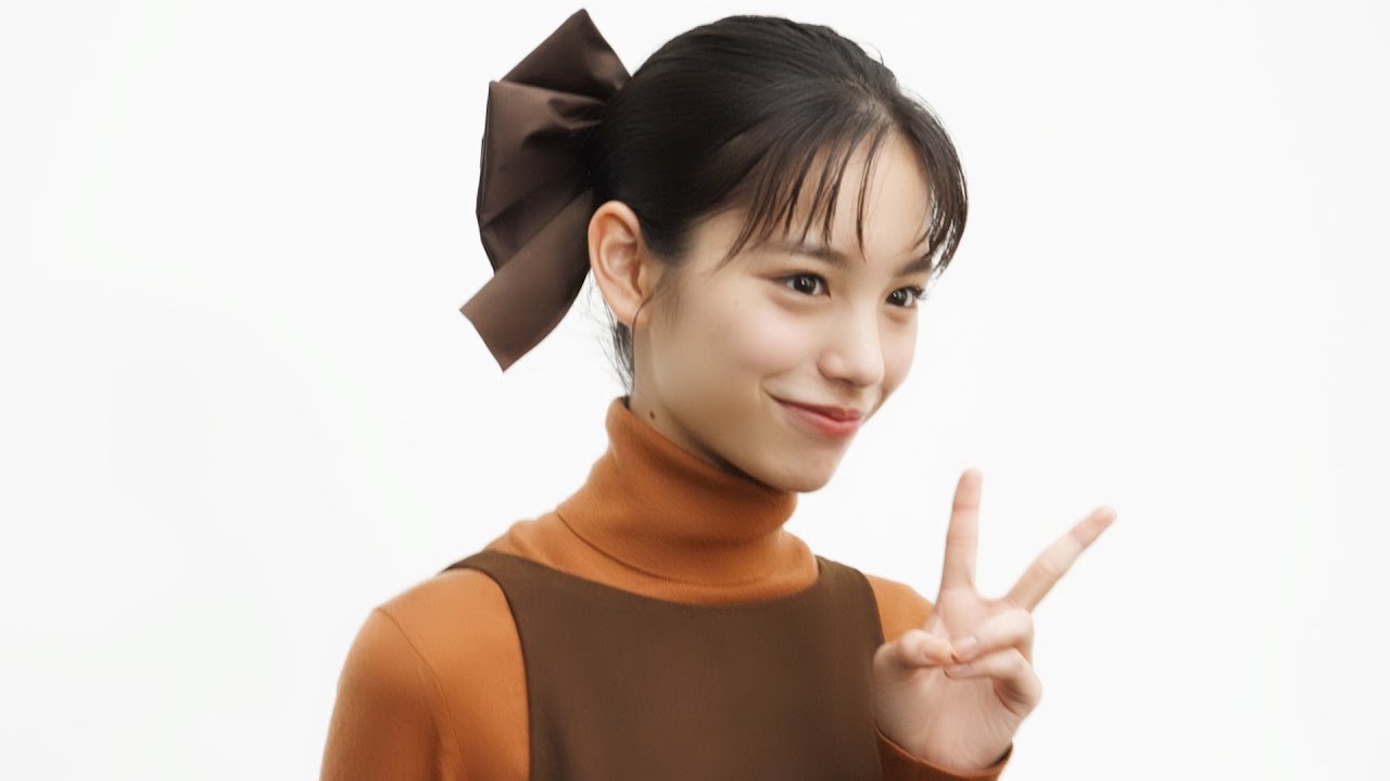 當真あみ、キュートな“チョコ”に大変身！？1人2役に挑戦！　ハロウィンでは“神社の狛犬”に変身希望？　『ブルボン「濃厚チョコブラウニー」新WEBCM』