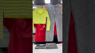 Lining Short Tops With Jeans.. Order-9888742157