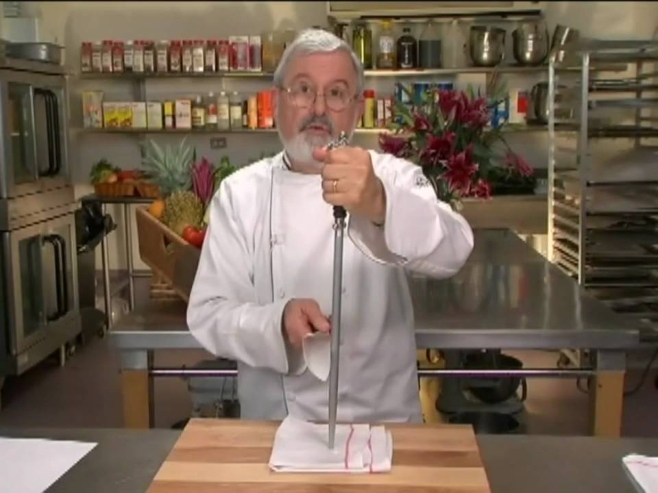 Honing Your Knife - Knife Skills With Norman Weinstein (1 of 9)
