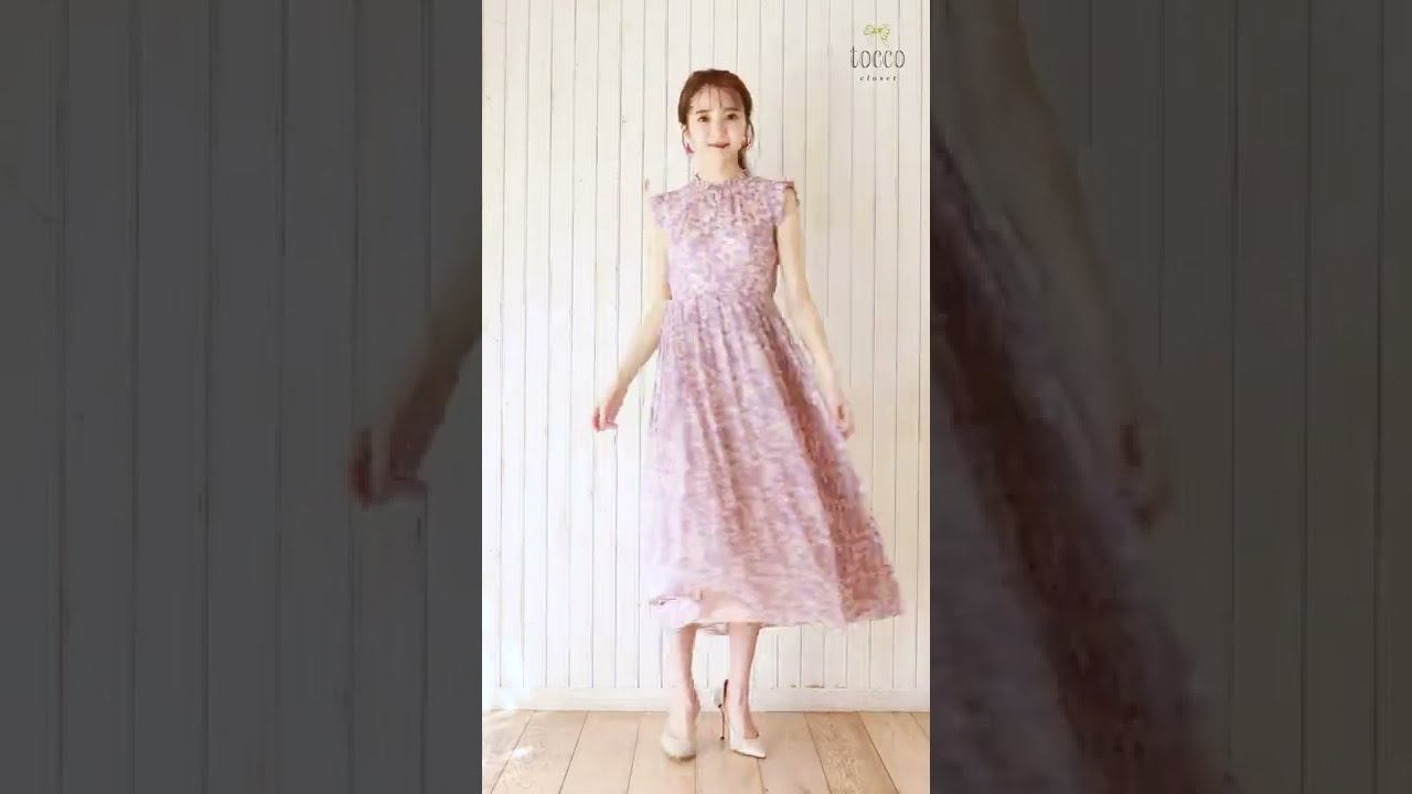 tocco closet】フロントパール付きフラワープリントシフォン