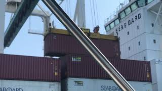 Cargo Ship Dodge Island Offloading