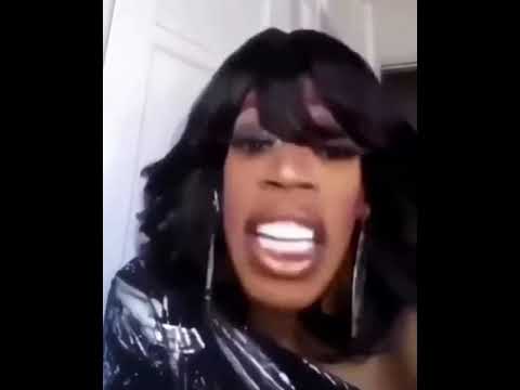 شيميل مستاءة قائلة سيم اولد فكنق شيت