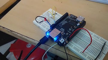 Auto run python script on boot up of Beaglebone