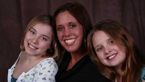 Taylor Renee Bowers 18 Years old
