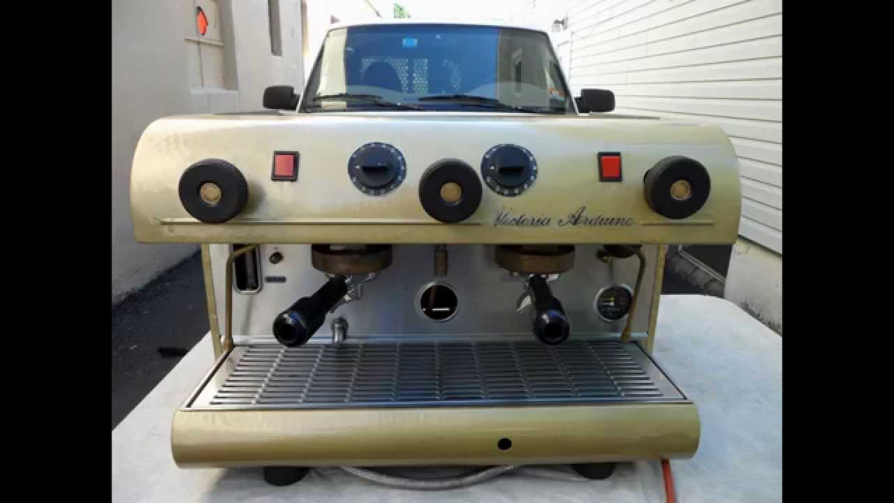 Victoria Adruino Vintage Espresso 