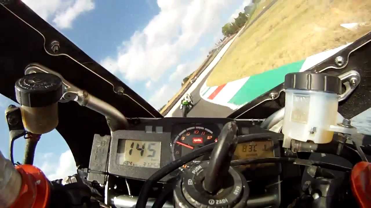 Mugello on board RSV 1000 vs GSX-R - YouTube