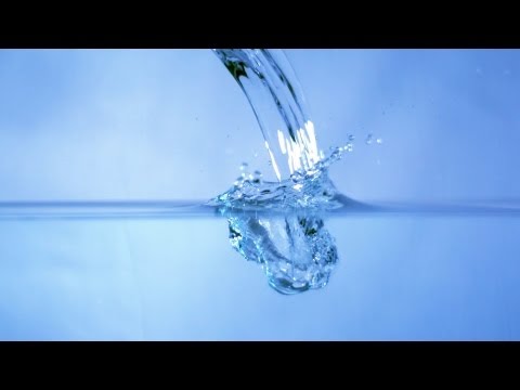 free-slow-motion-footage:-refreshing-water-stream