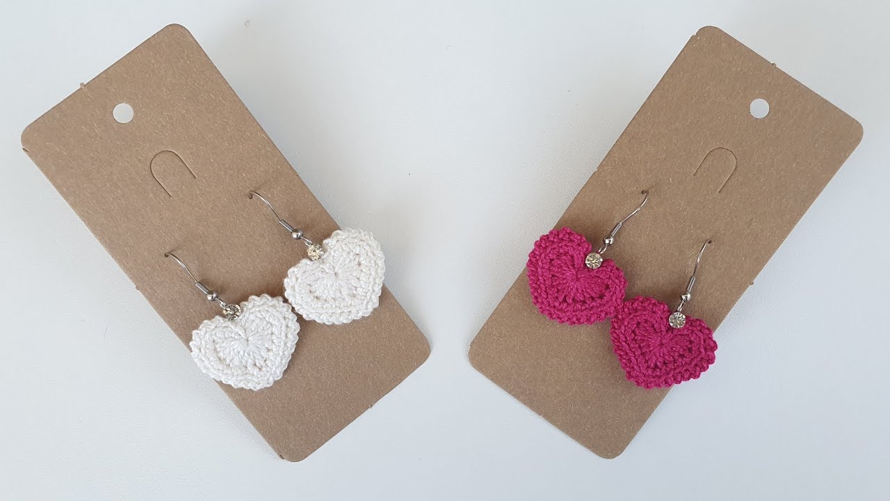 BRINCO DE CROCHÊ CORAÇÃO