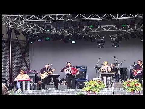 DIXIE ACES  Mendocino  Floralia Oosterhout 2001 hpvideo Breda Henk Pas