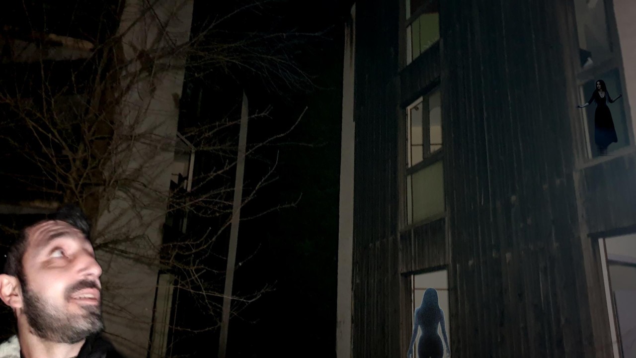 L'ESPRIT M'A RACONTÉ SON HISTOIRE. BÂTIMENT ABANDONNÉ DANS LA FORÊT.