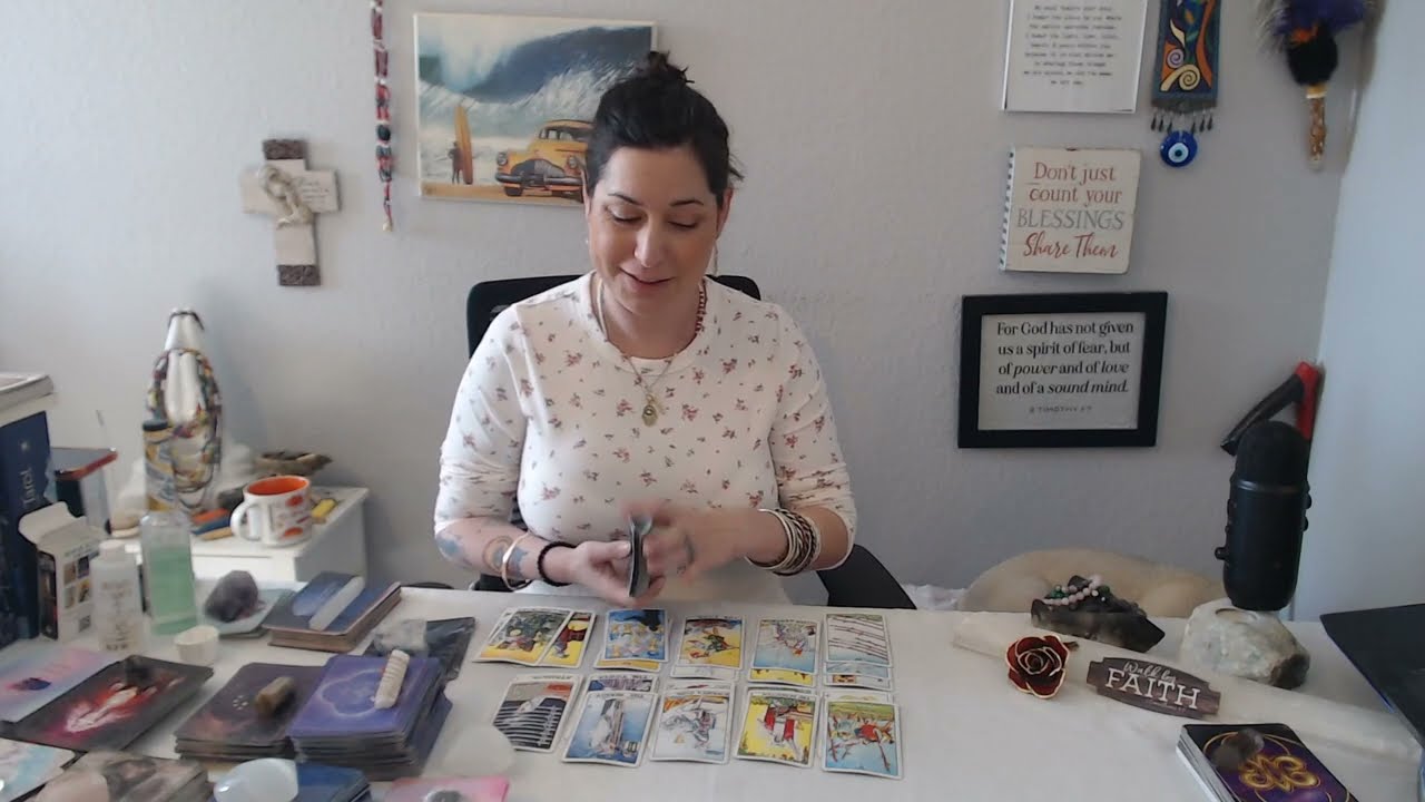 Этот человек имеет над вами территориальную власть и не спит ночами, беспокоясь, что вы вступите ...