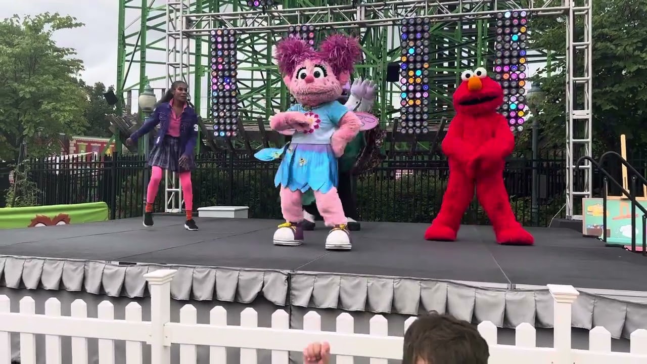 Furry Friends Back to School Dance Party