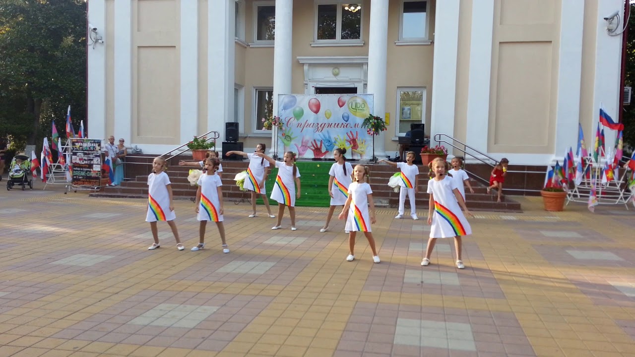 луч хоста афиша