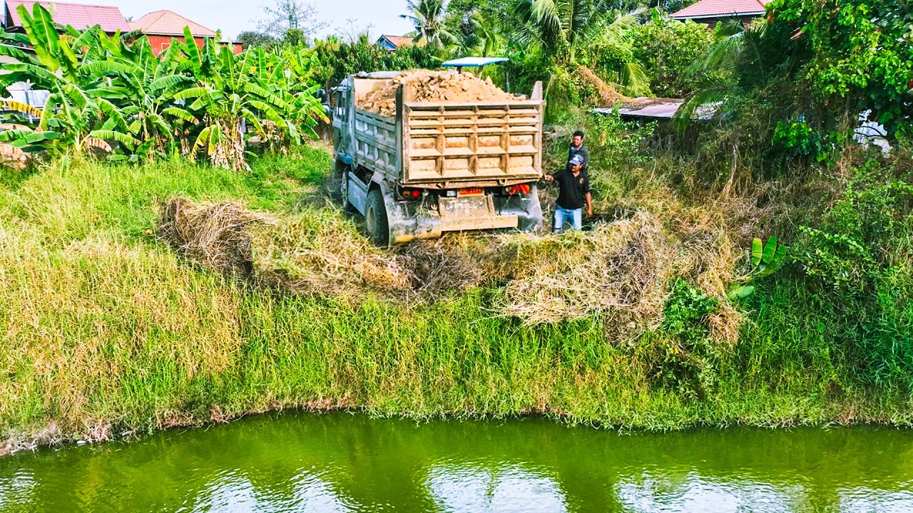 First Start Amazing New Project!! Landfill Delete Deep Pond By Skills Dozer Pushing Soil Into Water
