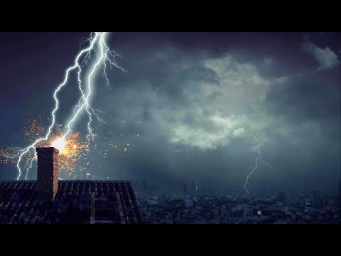 A strong thunderstorm lights up the sky in Italy - Catania